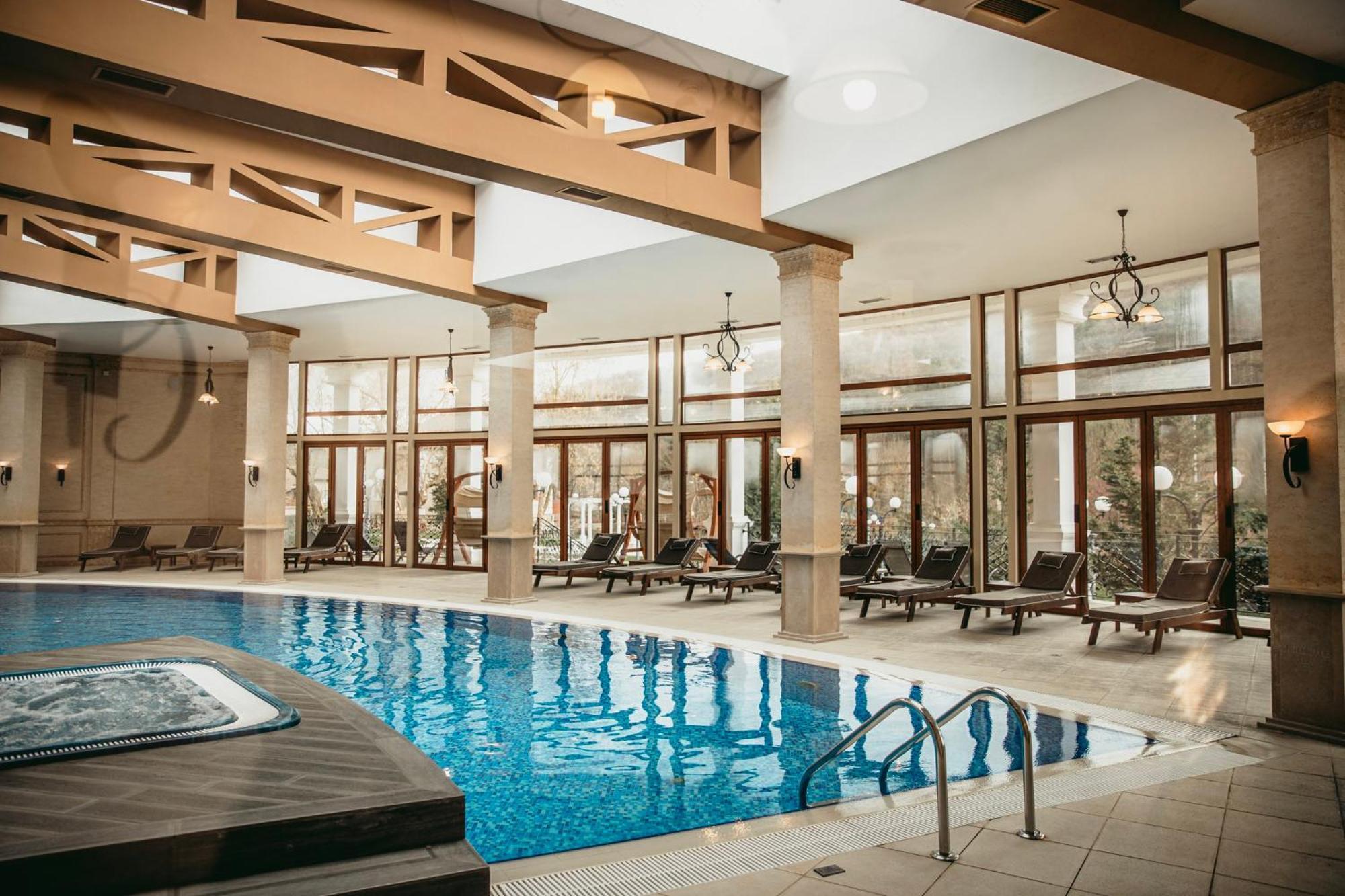 Midalidare Hotel&Spa Mogilovo Exterior foto