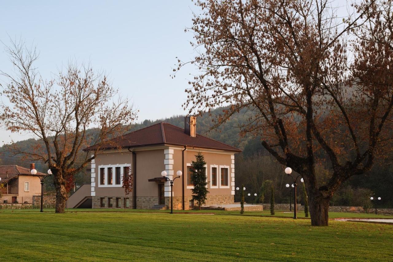 Midalidare Hotel&Spa Mogilovo Exterior foto